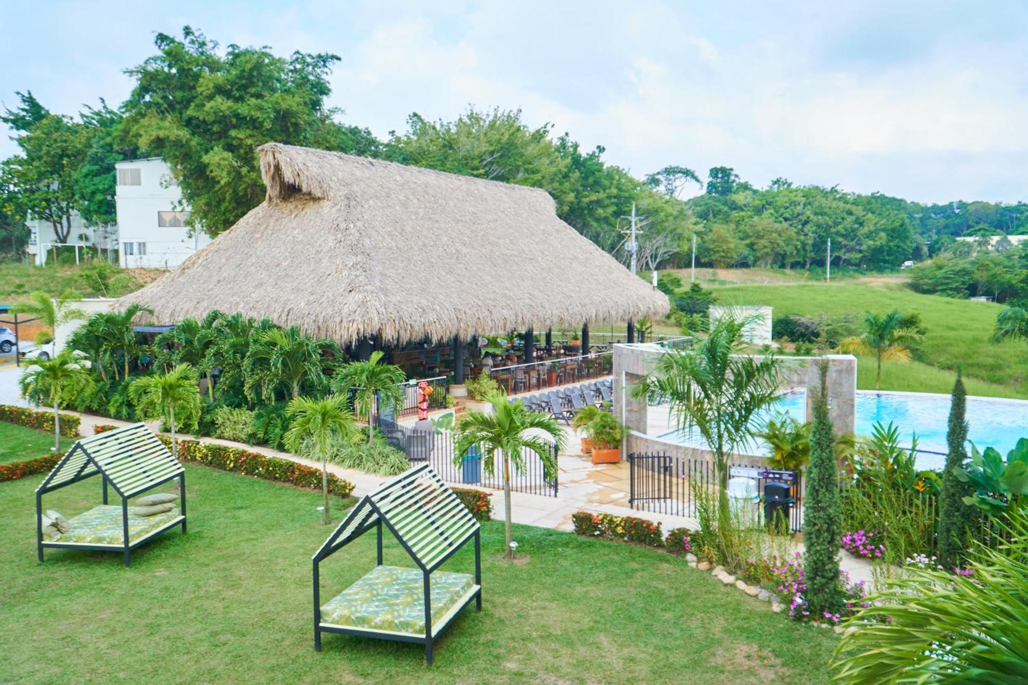 Hotel Arboreo Doradal エクステリア 写真