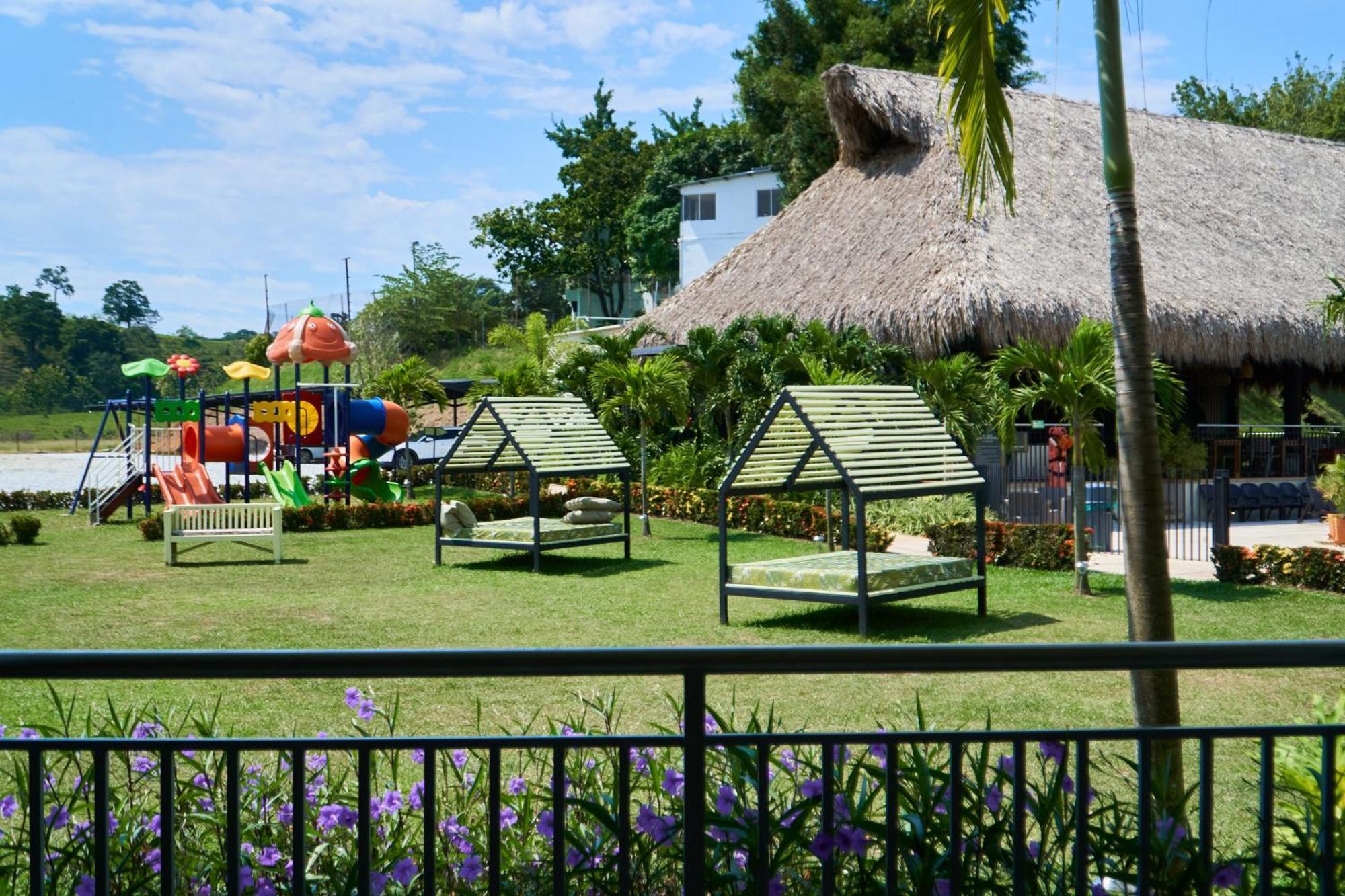Hotel Arboreo Doradal エクステリア 写真